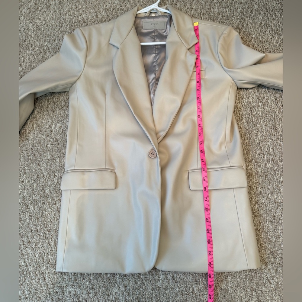 BLANK NYC Blazer- Size small - Picture 9 of 14